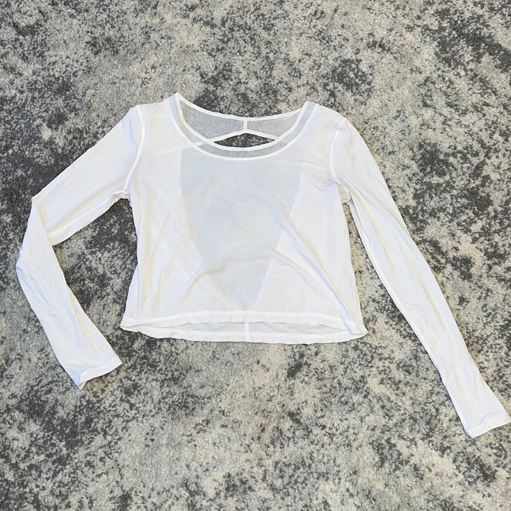 Cropped lululemon long sleeve